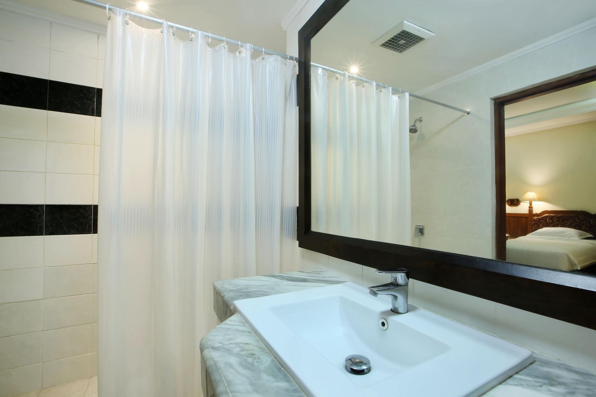 Bali Bungalo Hotel Кута Екстер'єр фото