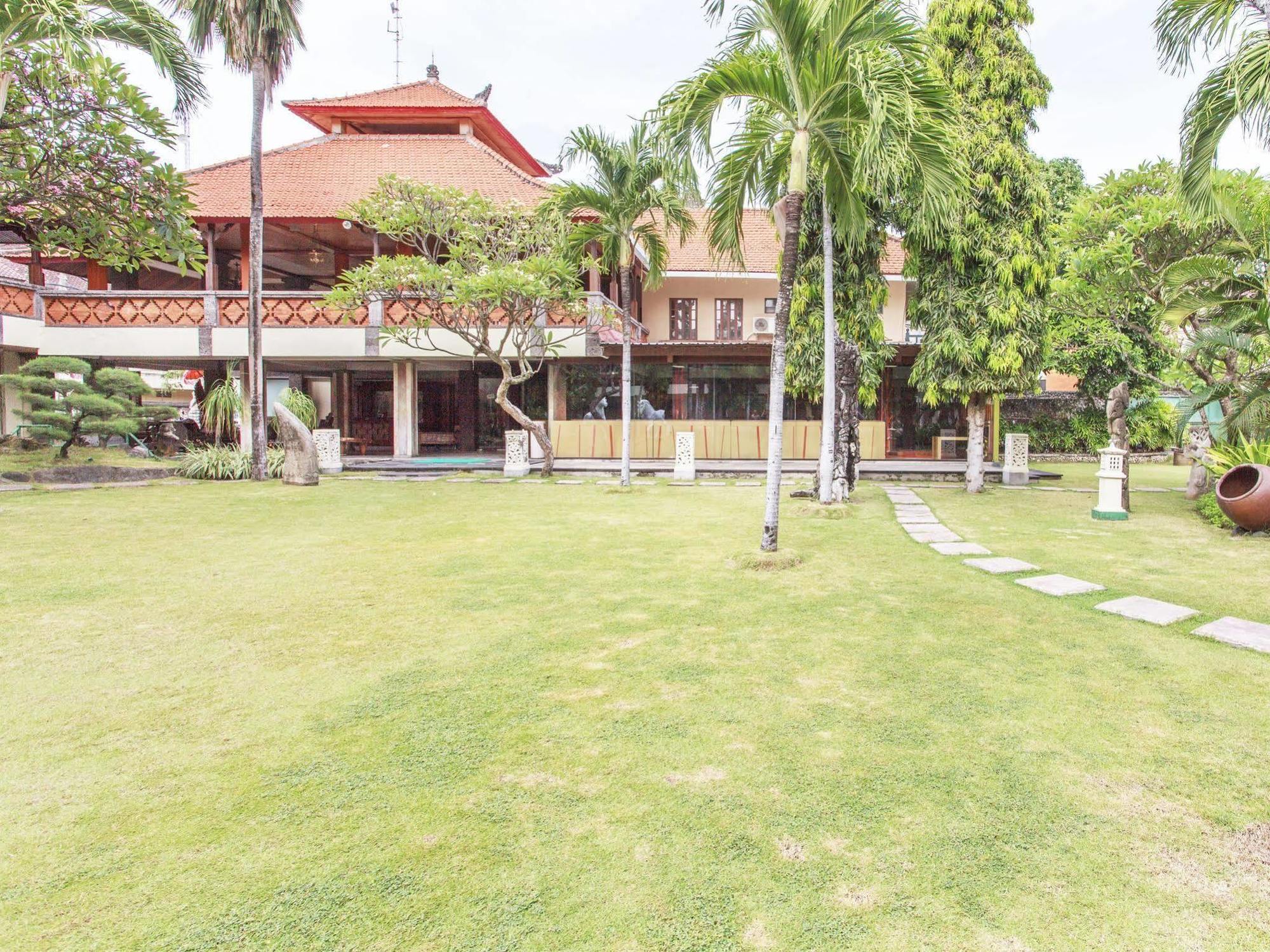 Bali Bungalo Hotel Кута Екстер'єр фото