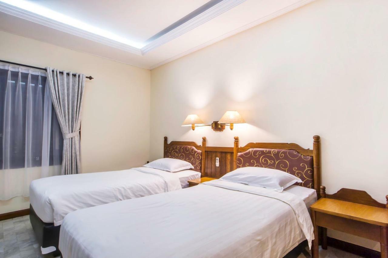 Bali Bungalo Hotel Кута Екстер'єр фото